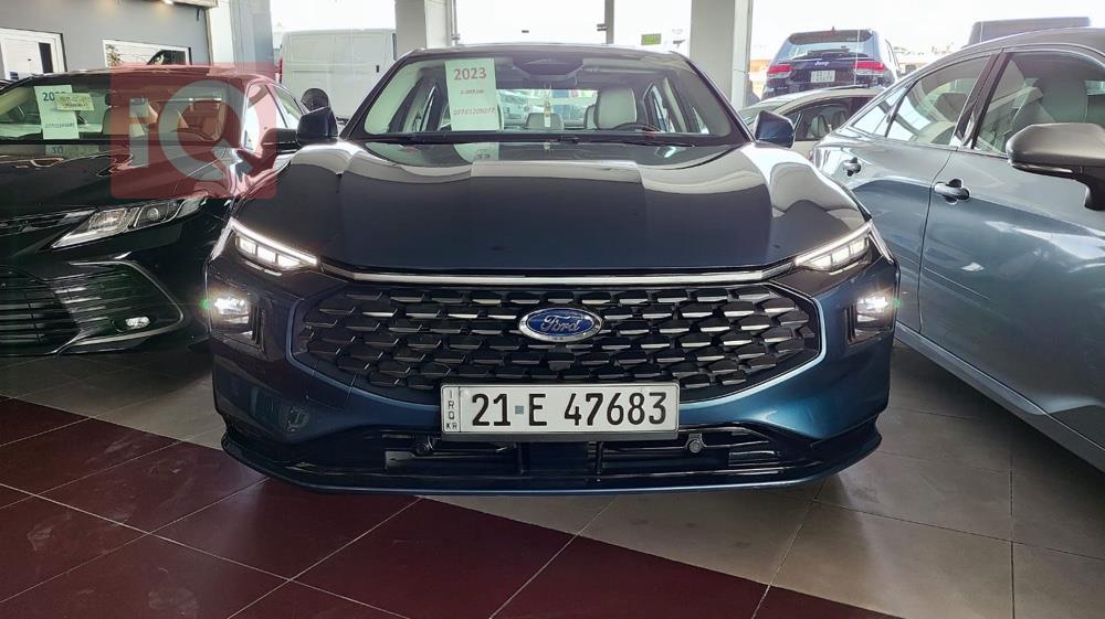 Ford Taurus